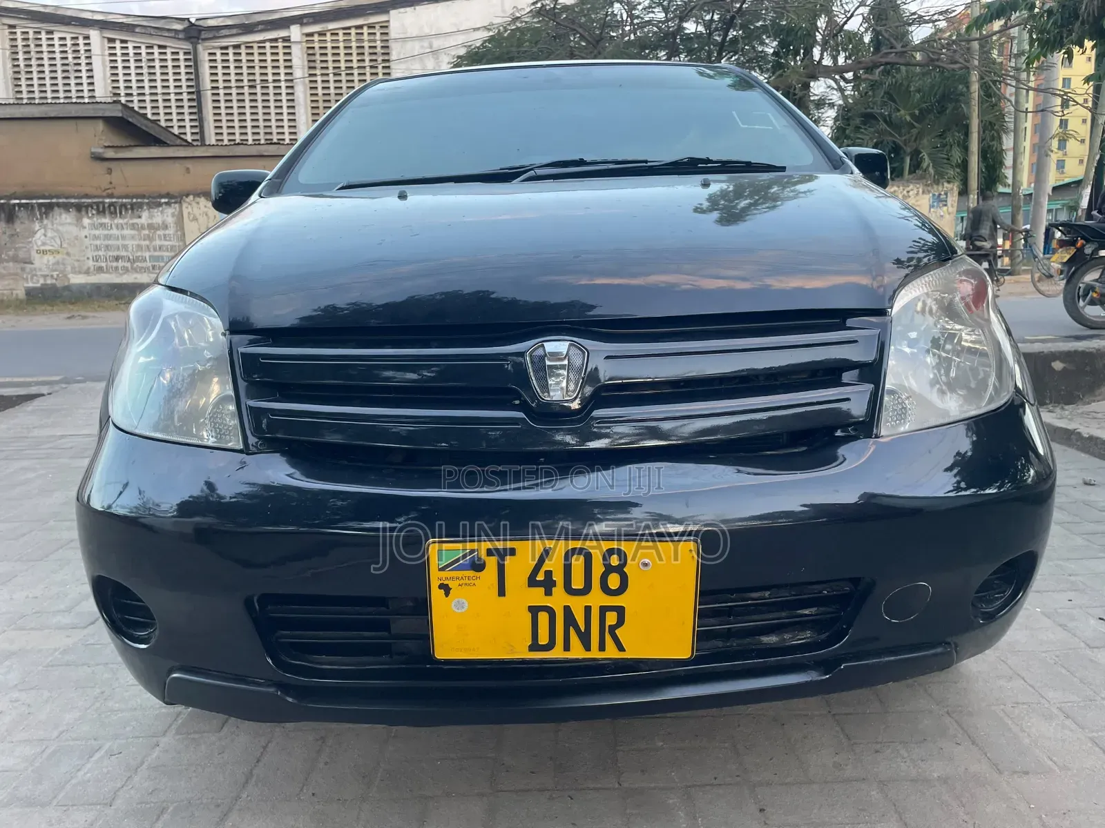 Toyota IST 2004 Black
