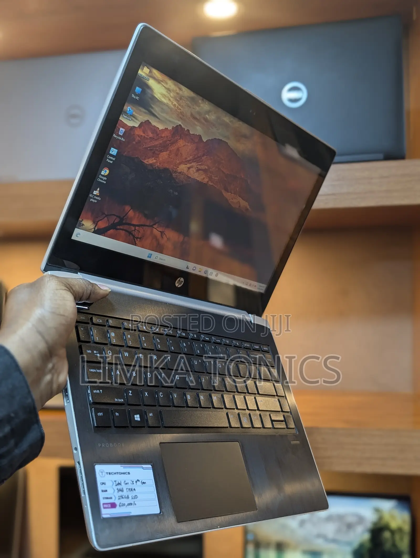 New Laptop HP 430 G5 8GB Intel Core i3 SSD 256GB