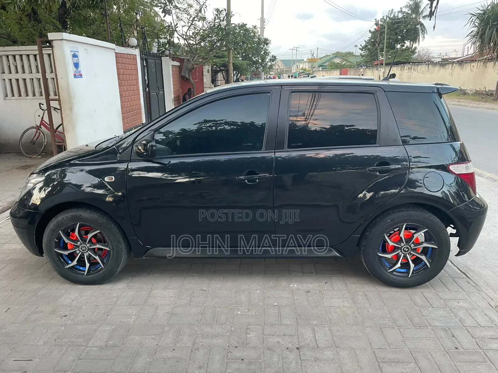 Toyota IST 2004 Black