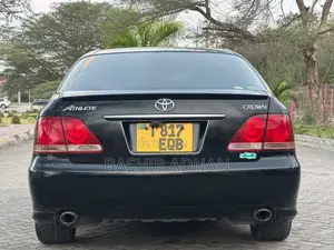 Toyota Crown 2007 Matt Black
