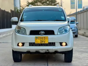 Toyota Rush 2006 White