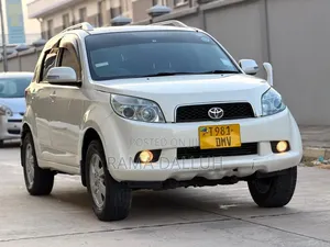 Toyota Rush 2006 White