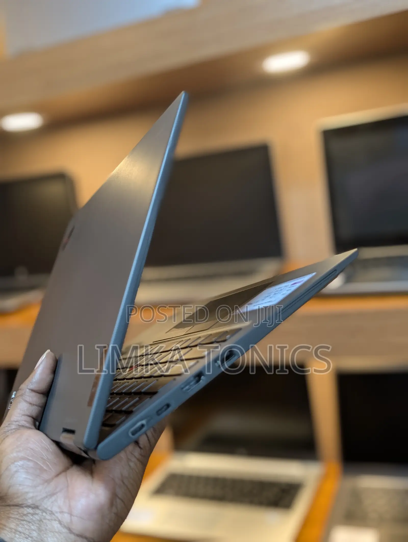 New Laptop HP 430 G5 16GB Intel Core i5 SSD 256GB