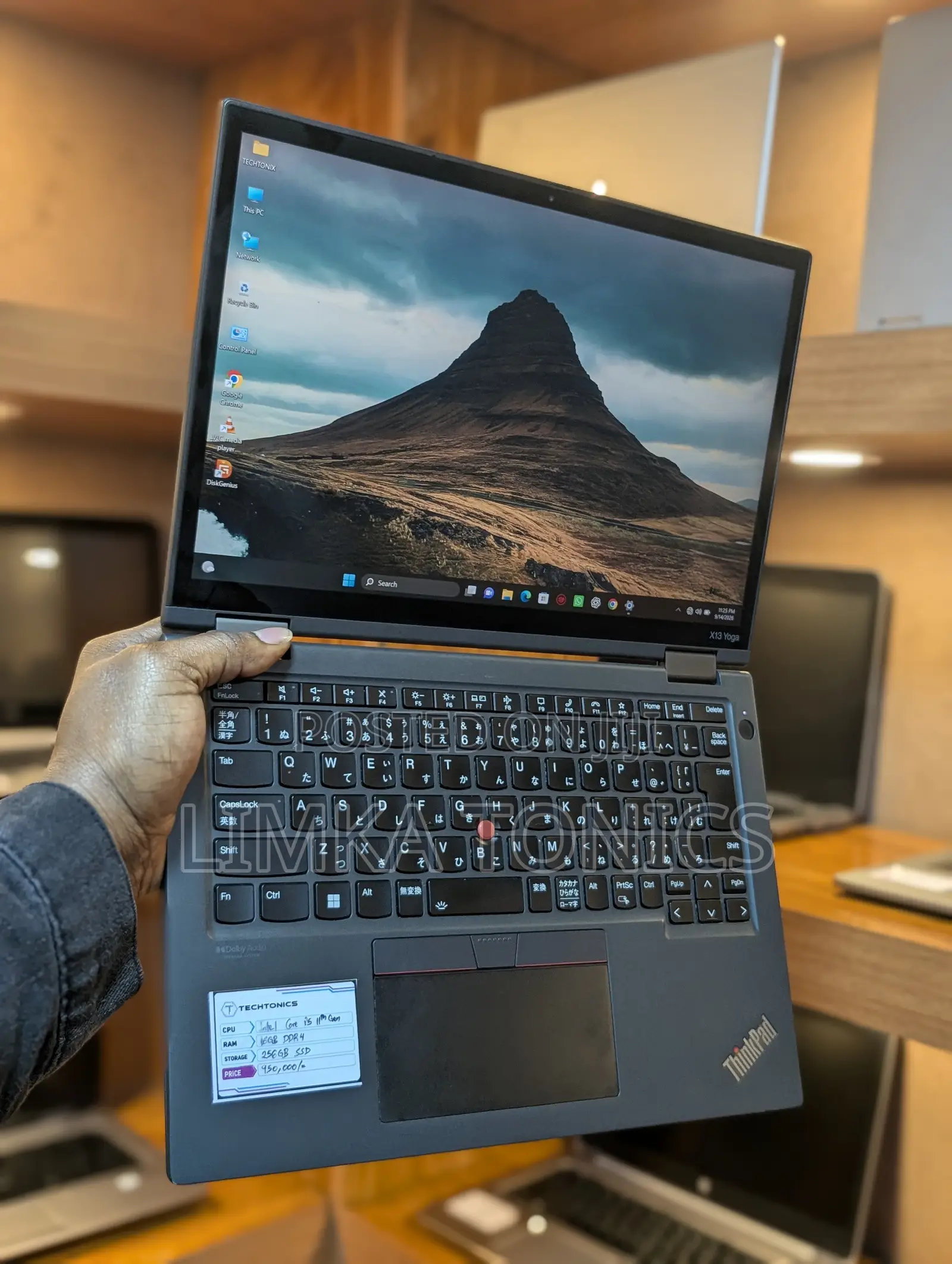 New Laptop Lenovo ThinkPad x13 Yoga 16GB Intel Core i5 SSD 256GB