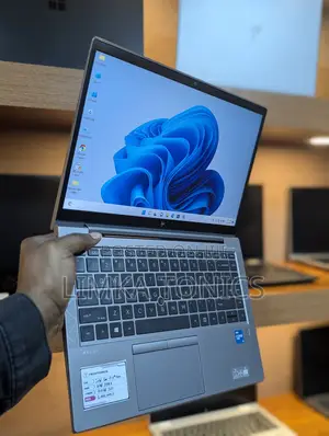 New Laptop HP ZBook 14 16GB Intel Core i5 SSD 512GB