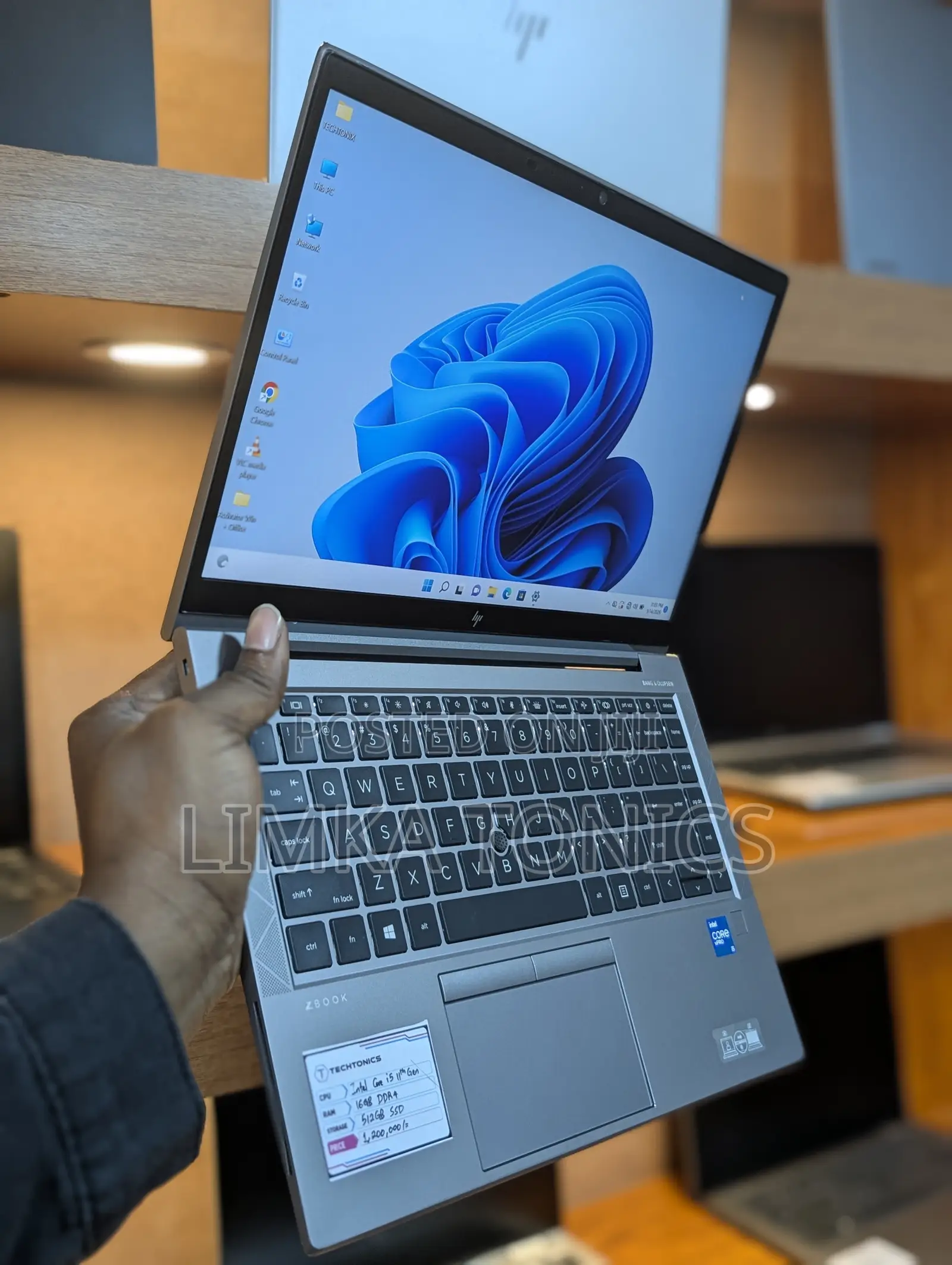 New Laptop HP ZBook 14 16GB Intel Core i5 SSD 512GB