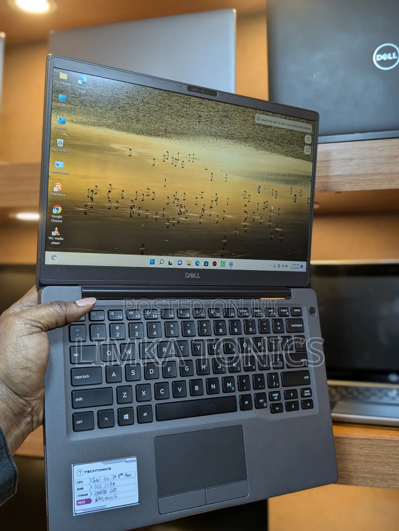 New Laptop Dell Latitude 7400 8GB Intel Core i5 SSD 256GB