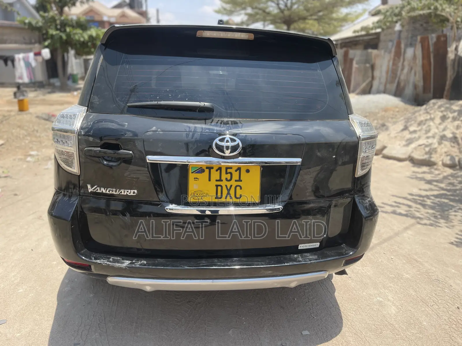 Toyota Vanguard 2010 Black