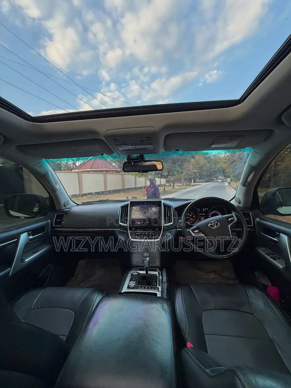 Toyota Land Cruiser 2015 Off white