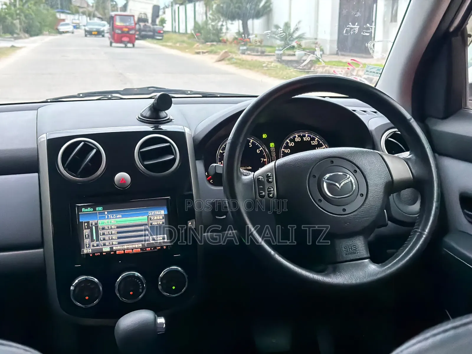 Mazda Verisa 2010 White