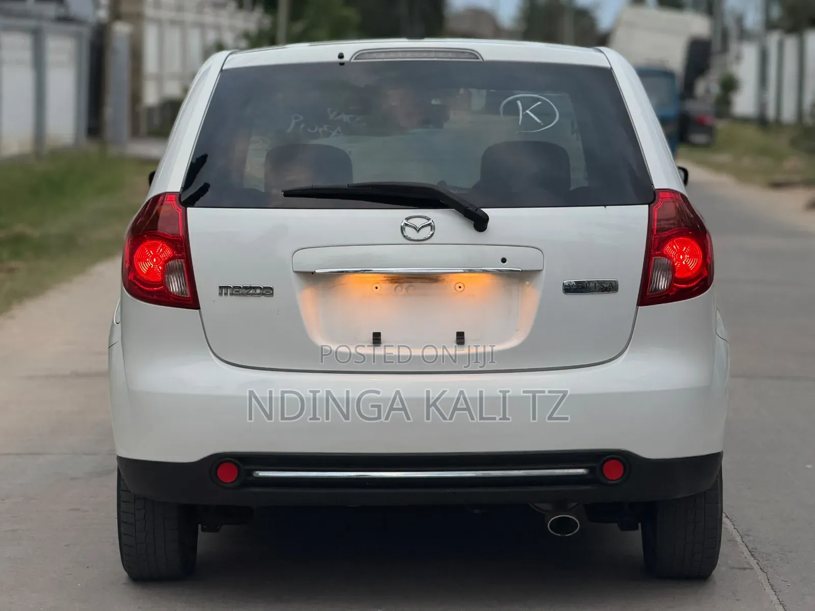 Mazda Verisa 2010 White