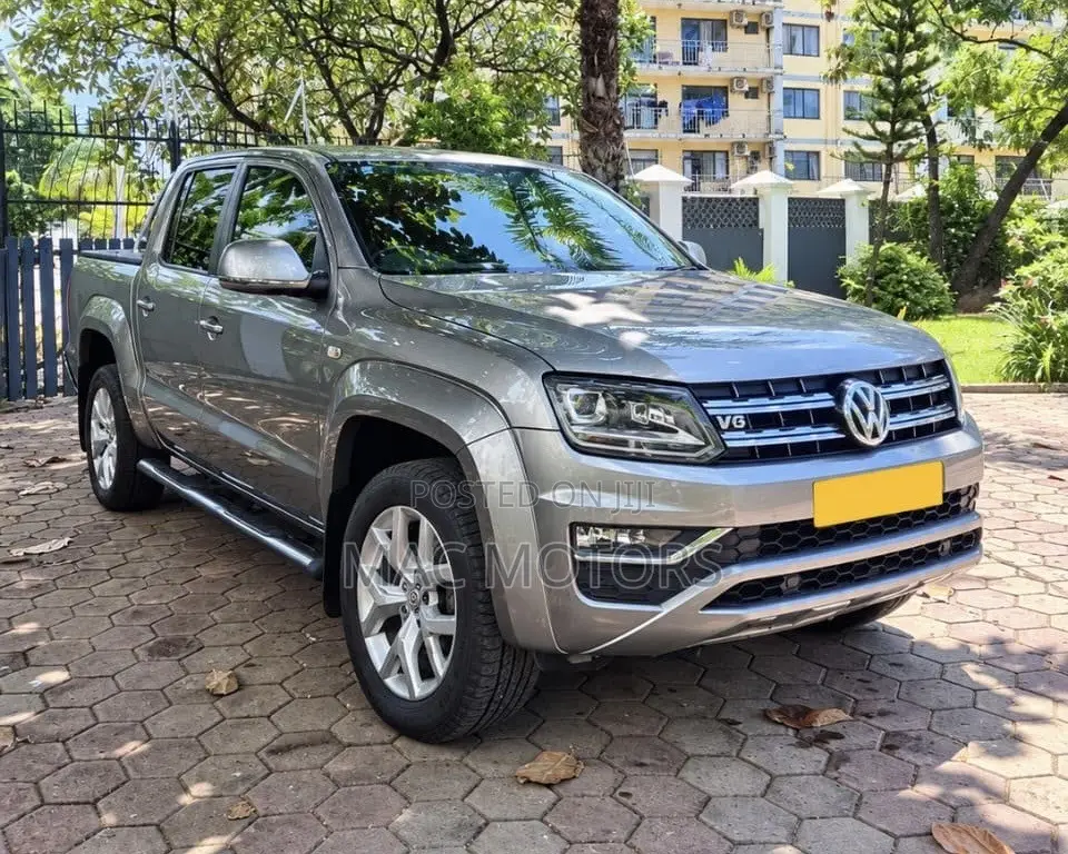 Volkswagen Amarok 2020 Silver