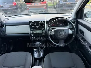 Mazda Verisa 2007 Gray