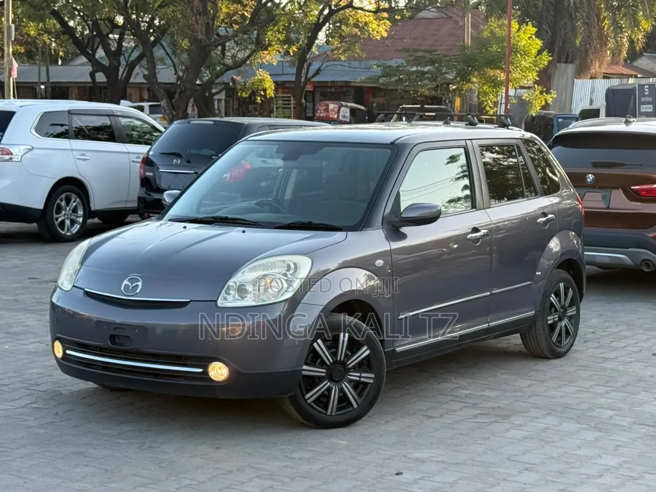 Mazda Verisa 2007 Gray