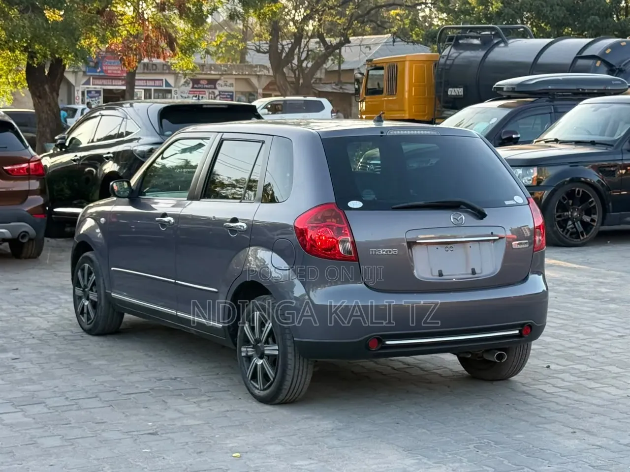 Mazda Verisa 2007 Gray