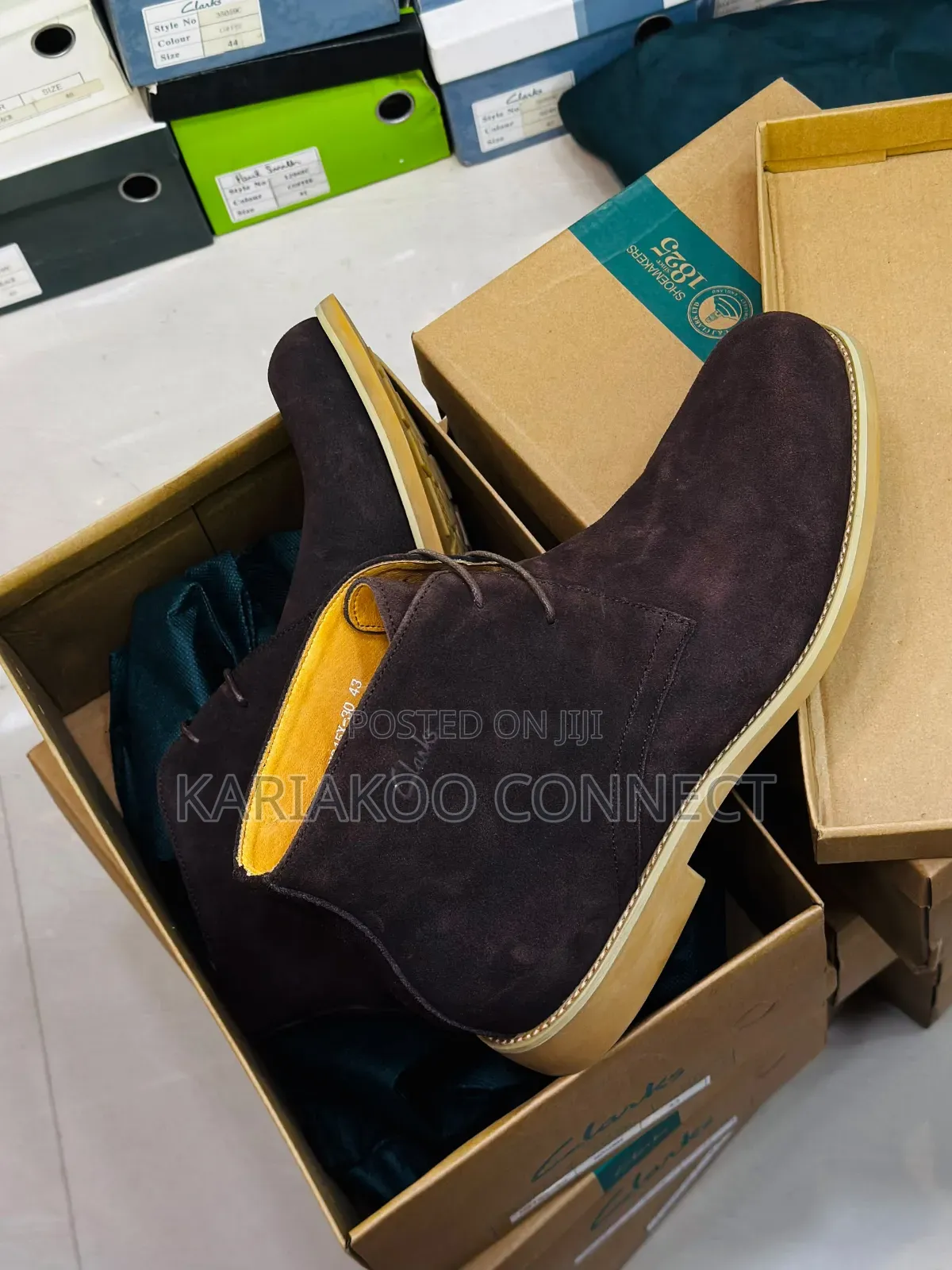 Rown Suede Chukka Boots
