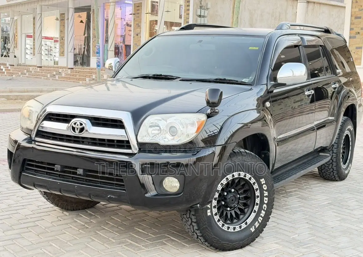 Toyota Hilux Surf 2005 Black