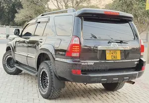 Toyota Hilux Surf 2005 Black
