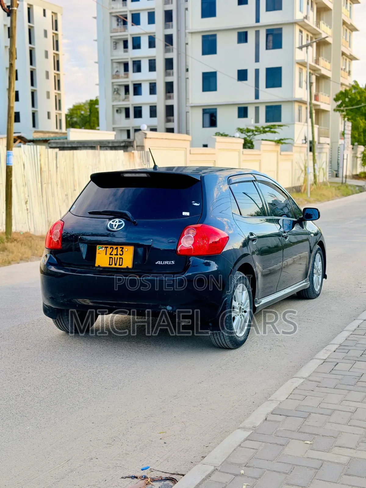 Toyota Auris 2010 Black