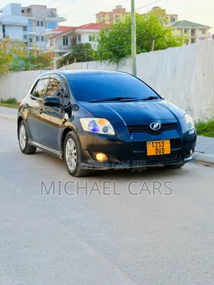 Toyota Auris 2010 Black