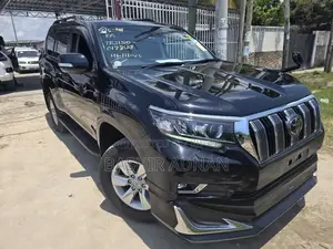 Toyota Land Cruiser Prado 2.7 2023 Black