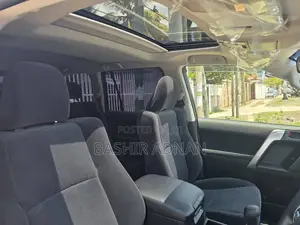 Toyota Land Cruiser Prado 2.7 2023 Black