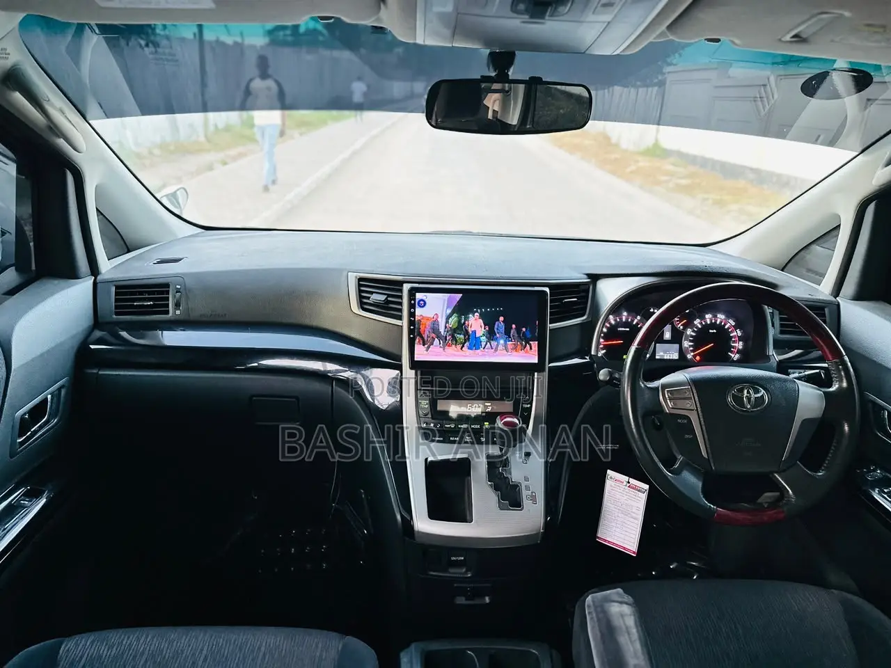 Toyota Alphard 2009 Pearl