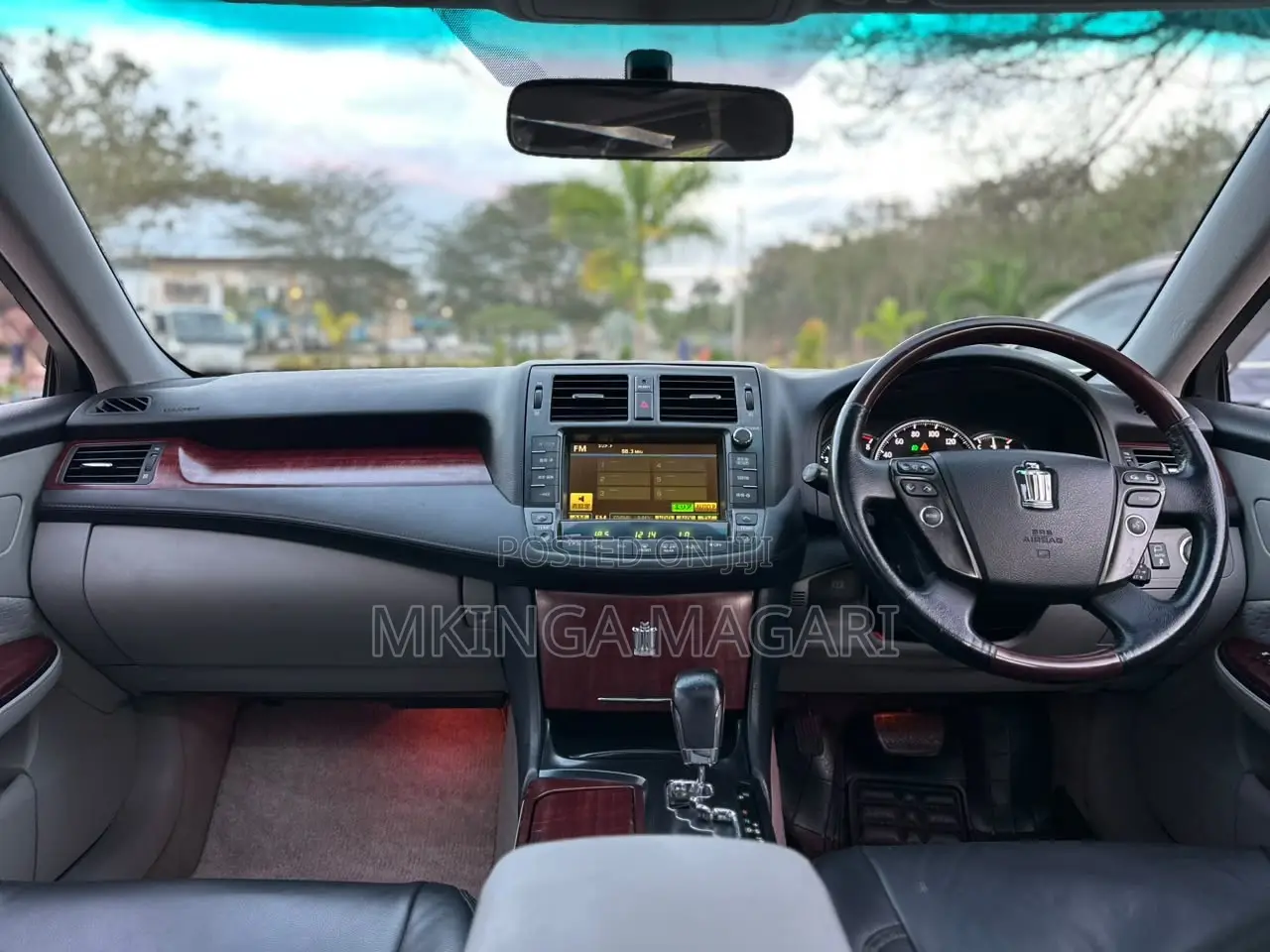 Toyota Crown 2009 Black