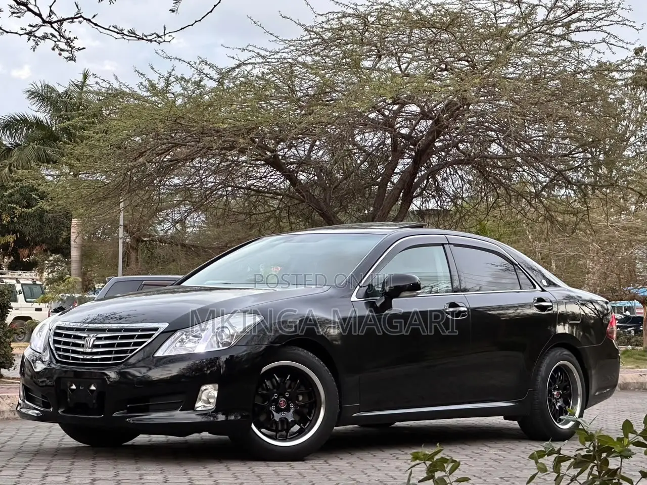 Toyota Crown 2009 Black