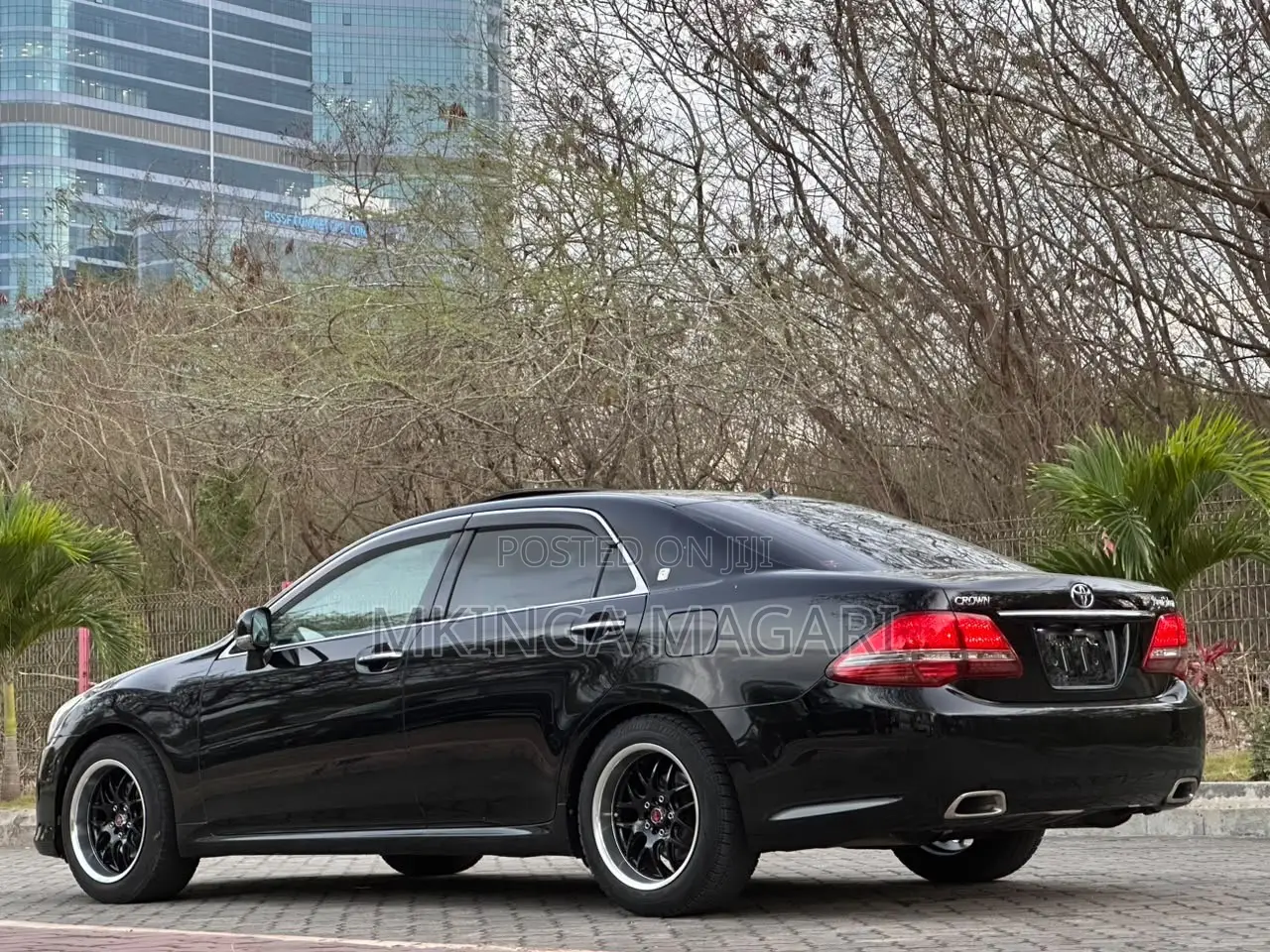 Toyota Crown 2009 Black
