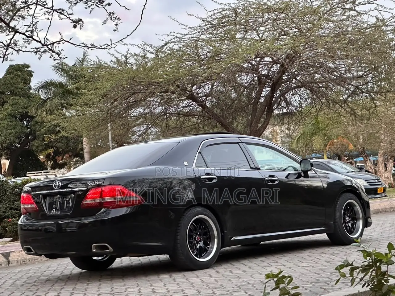 Toyota Crown 2009 Black