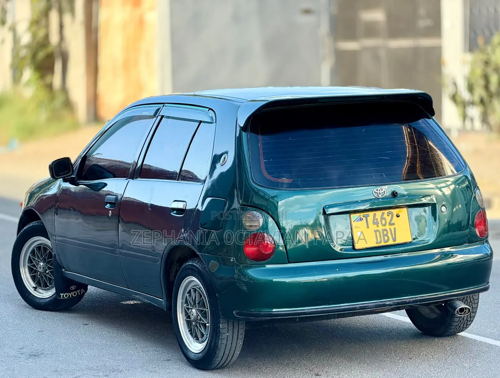 Toyota Starlet 1998 Green