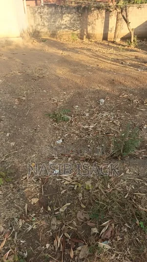 Furnished 8bdrm House in Mkolani for sale