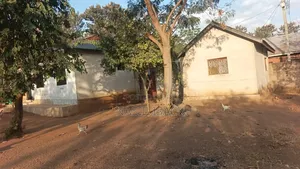 Furnished 8bdrm House in Mkolani for sale