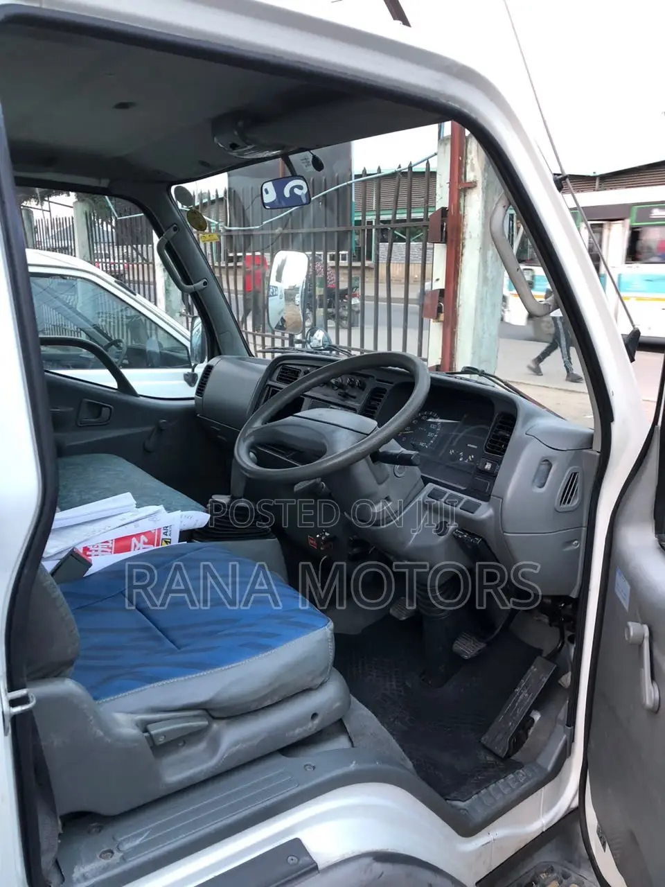 Mitsubishi Canter 1500kg