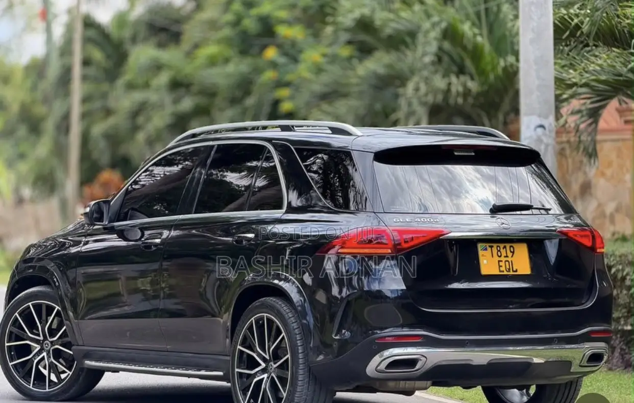 Mercedes-Benz GLE-Class GLE 400d 4MATIC 2021 Black