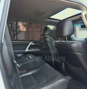 Toyota Land Cruiser 2014 White