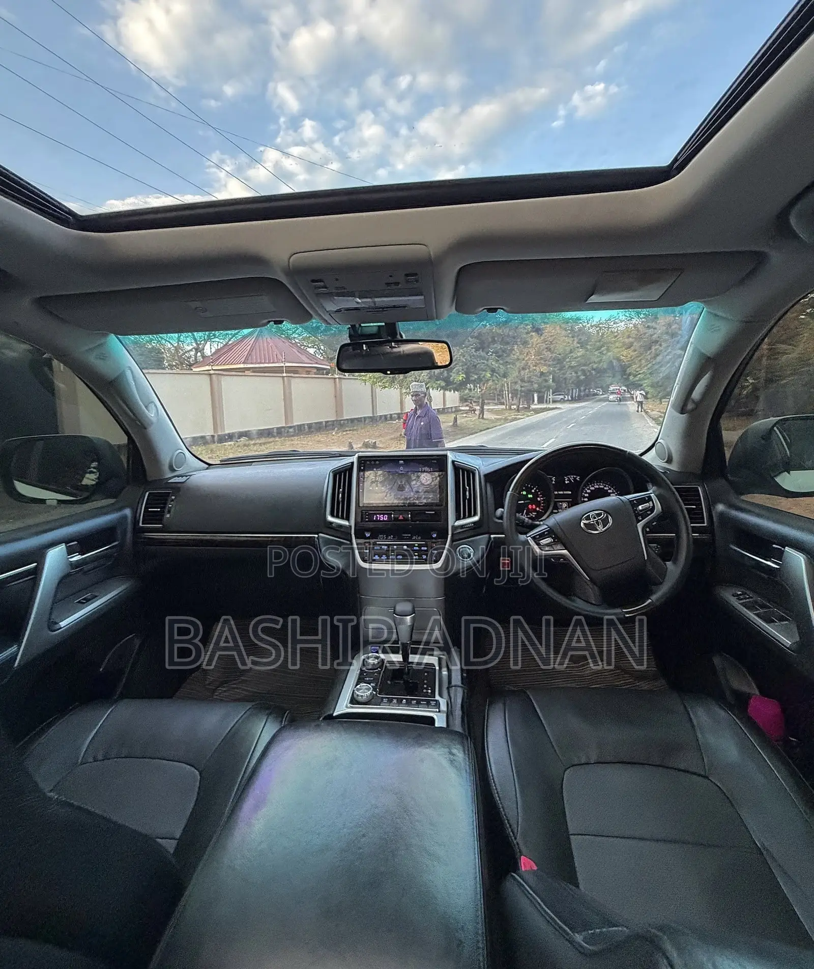 Toyota Land Cruiser 2014 White