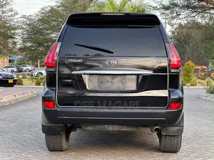 Toyota Land Cruiser Prado 2004 Black