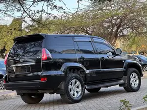 Toyota Land Cruiser Prado 2004 Black