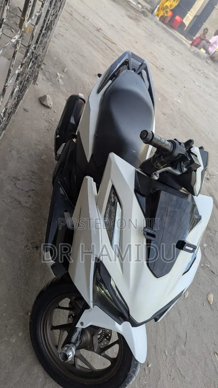 Honda Vario 2020 White