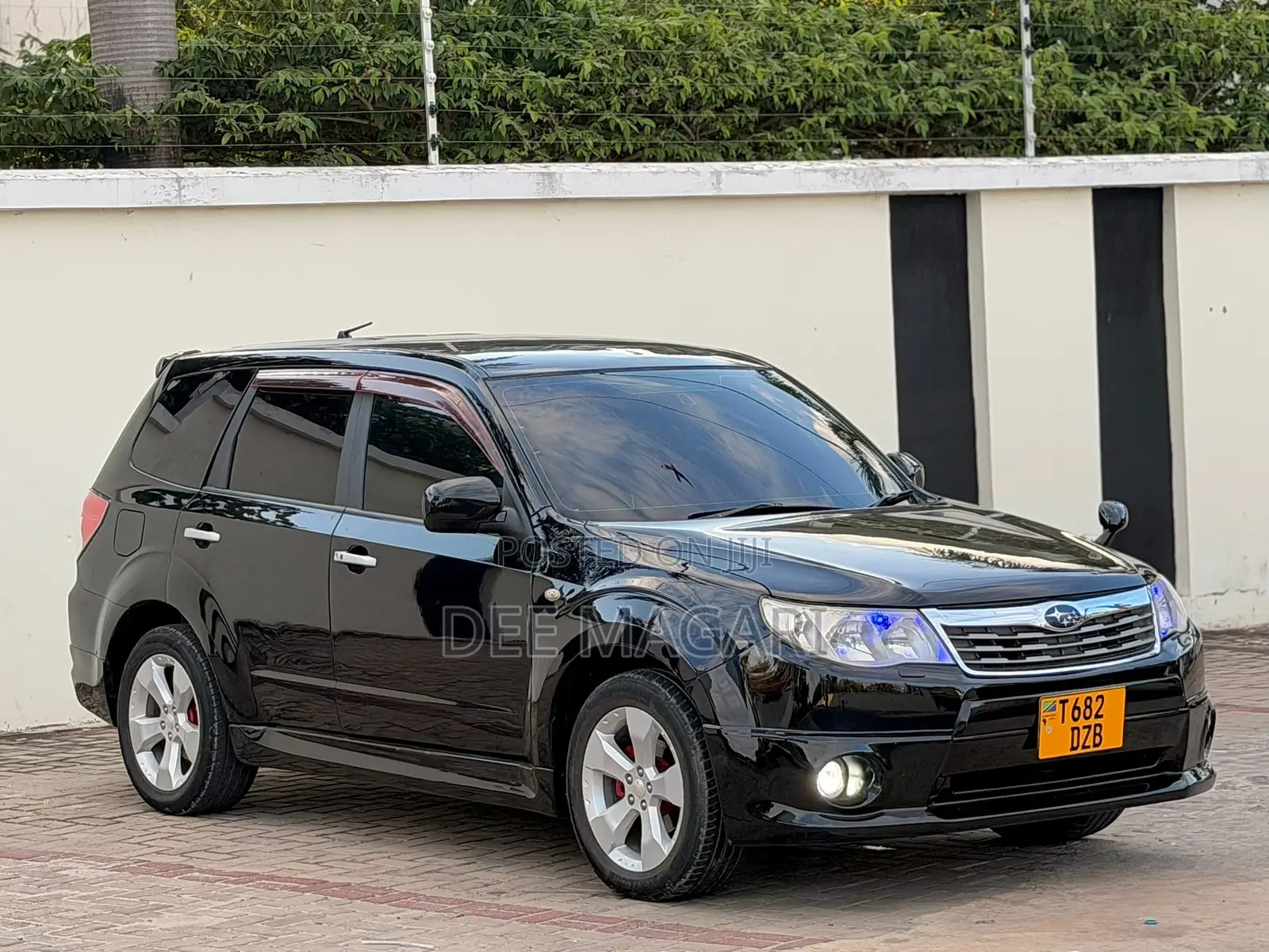 Subaru Forester 2010 Black