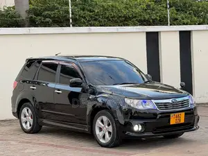 Subaru Forester 2010 Black