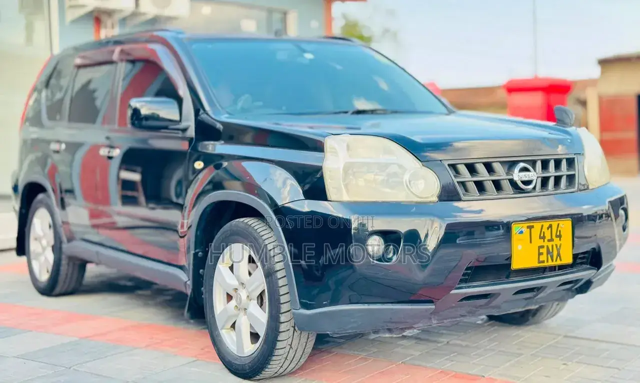 Nissan X-Trail 2010 Black
