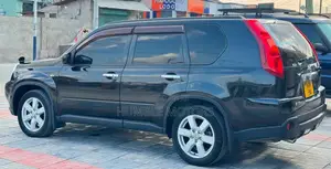 Nissan X-Trail 2010 Black