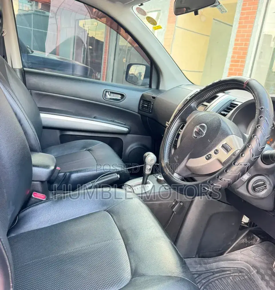 Nissan X-Trail 2010 Black