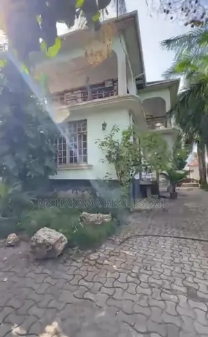 4bdrm Block of Flats in Mchakama Real Estate, Mbezi Beach for sale