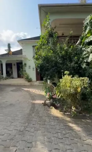 4bdrm Block of Flats in Mchakama Real Estate, Mbezi Beach for sale