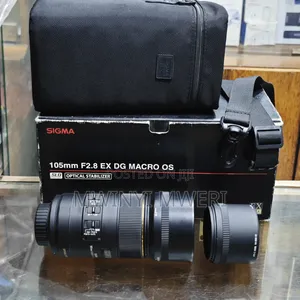 Sigma 105mm F/2.8 EX DG OS HSM Macro Lens for Nikon