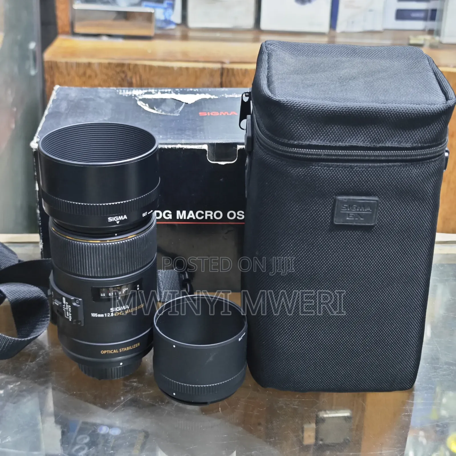 Sigma 105mm F/2.8 EX DG OS HSM Macro Lens for Nikon